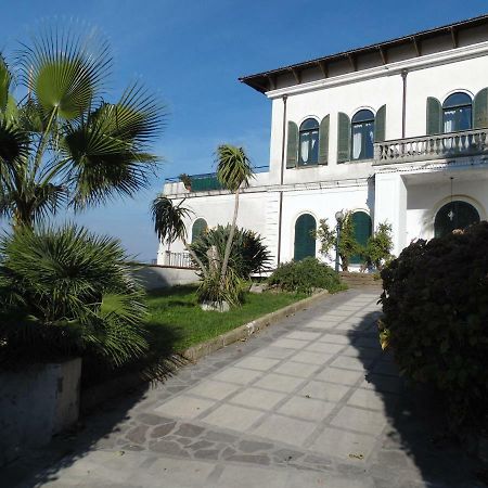 Villa Bianca カステッランマーレ・ディ・スタービア エクステリア 写真