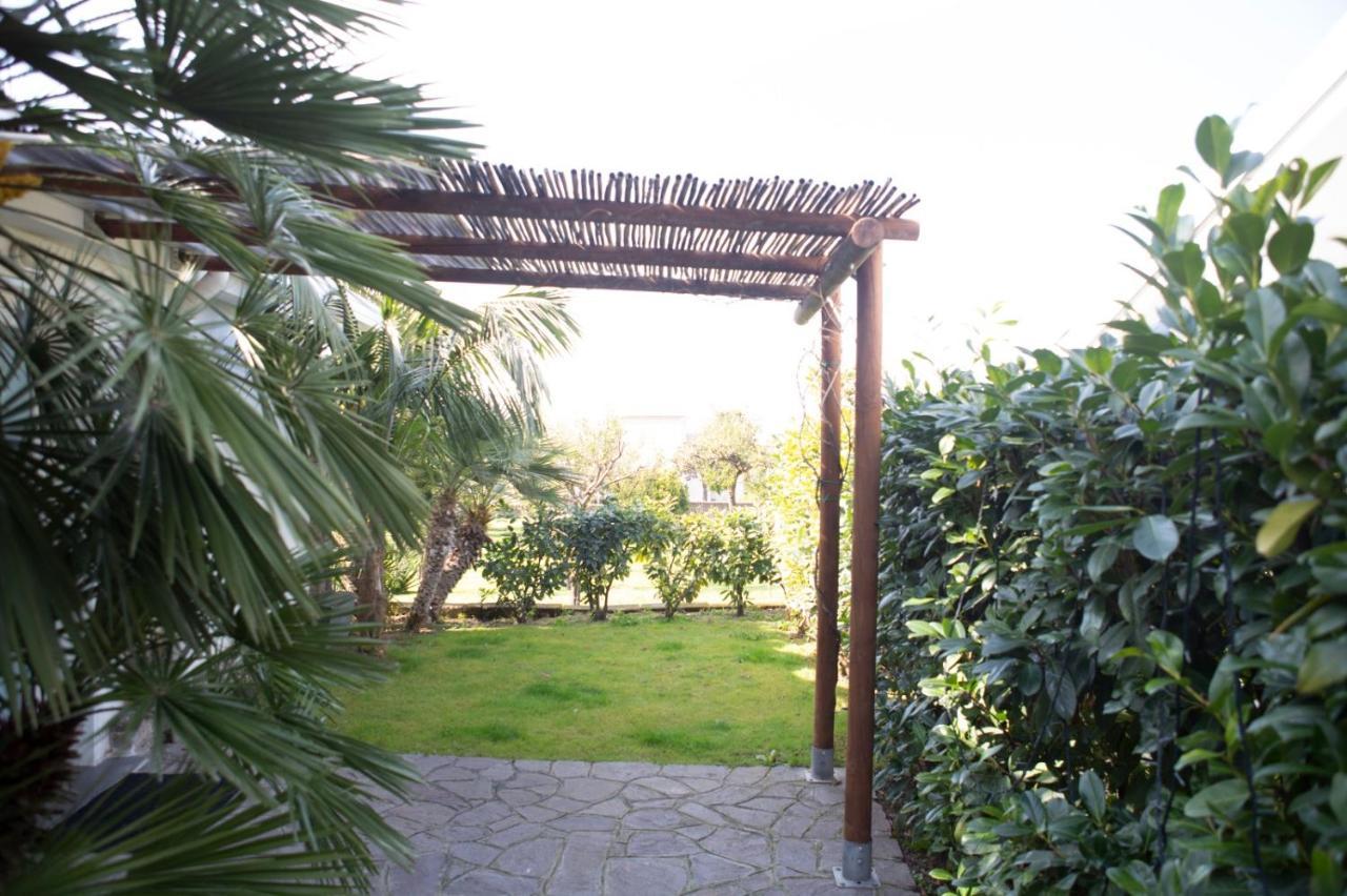 Villa Bianca カステッランマーレ・ディ・スタービア エクステリア 写真