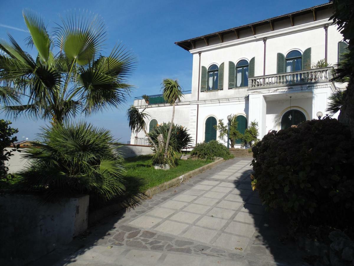 Villa Bianca カステッランマーレ・ディ・スタービア エクステリア 写真